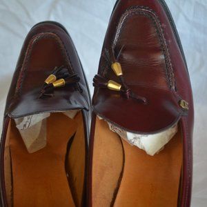 Etienne Aigner Vintage Leather Heels 8M